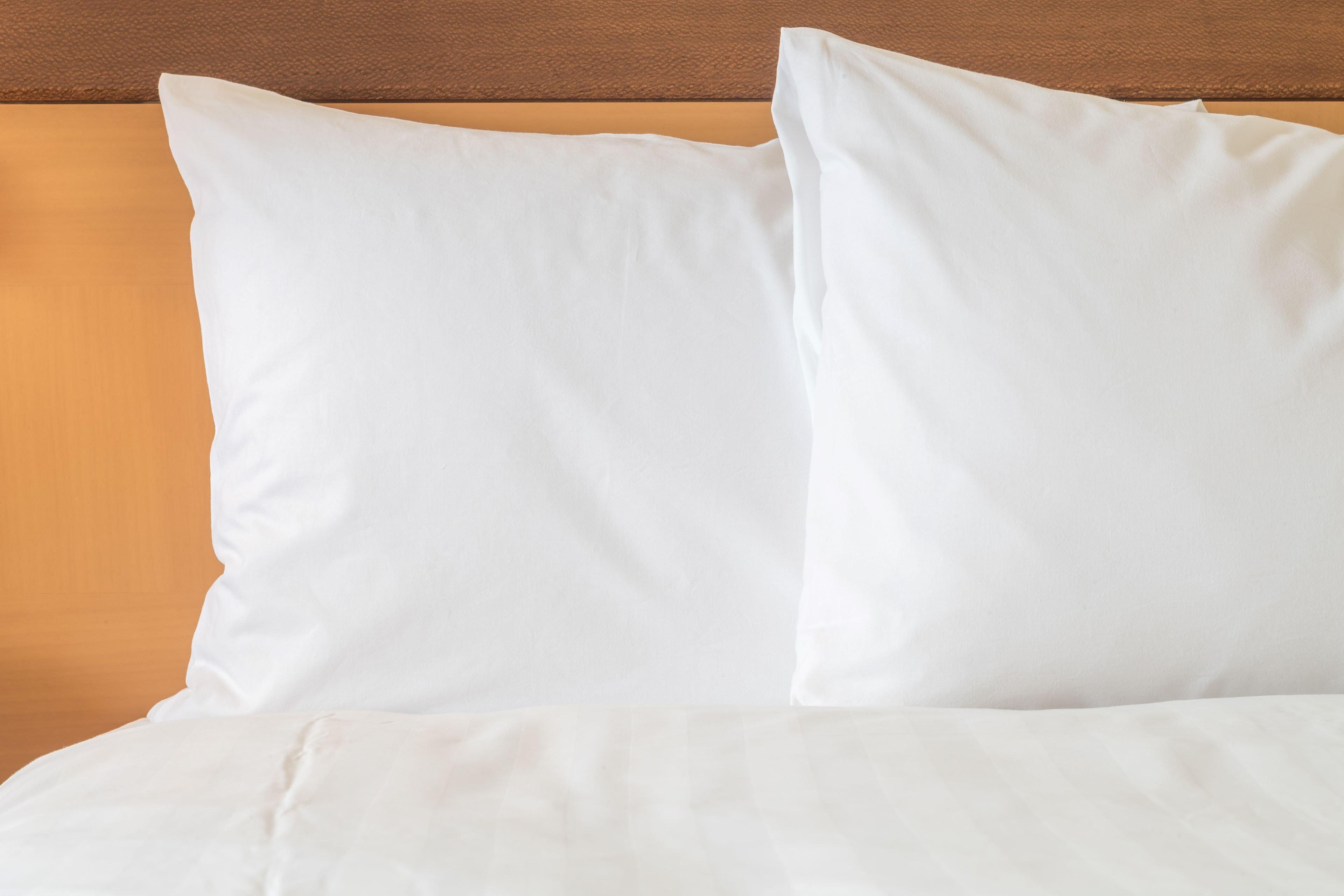 Express Pekin - Peoria Area By Ihg Hotel 2*