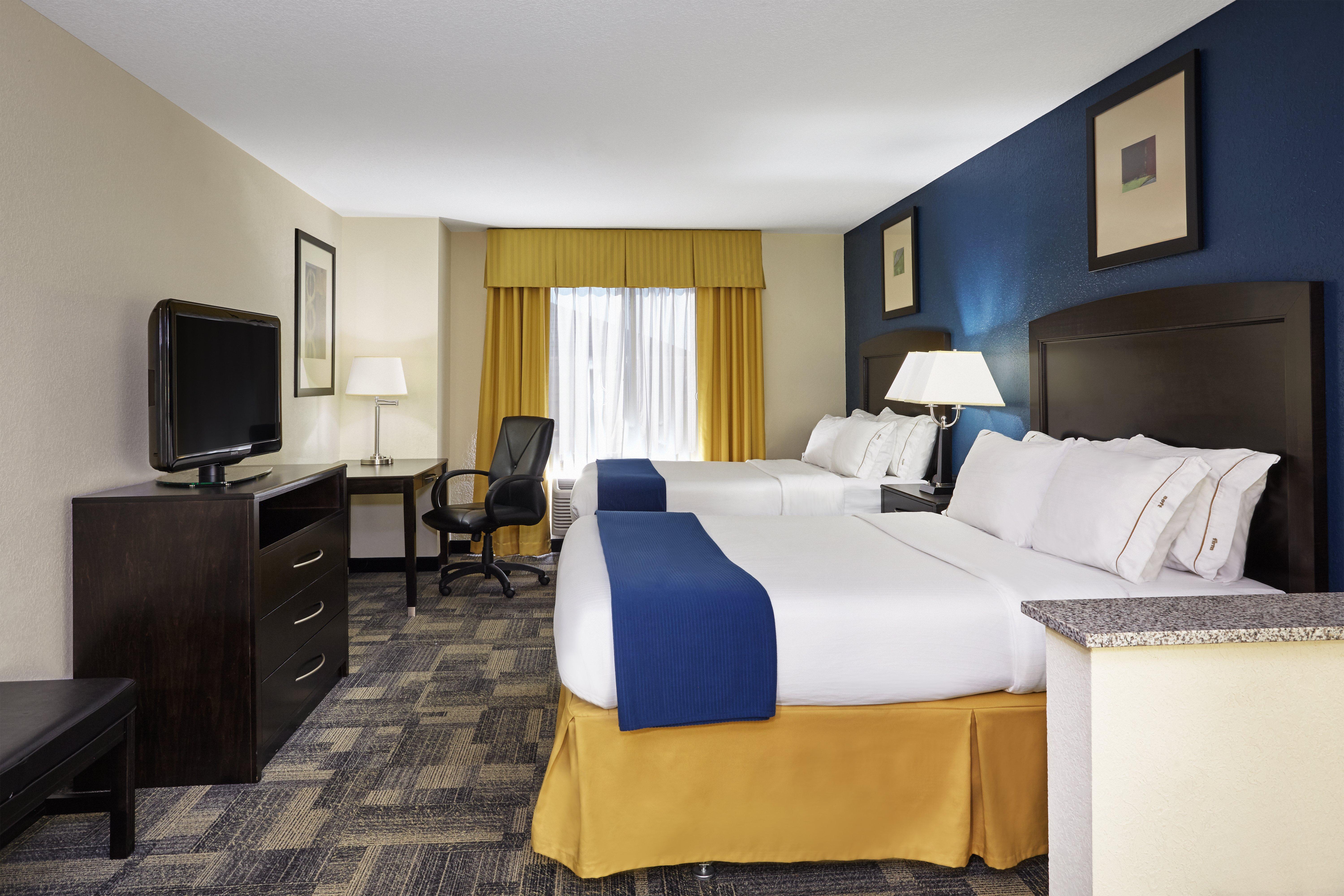 Express Pekin - Peoria Area By Ihg Hotel