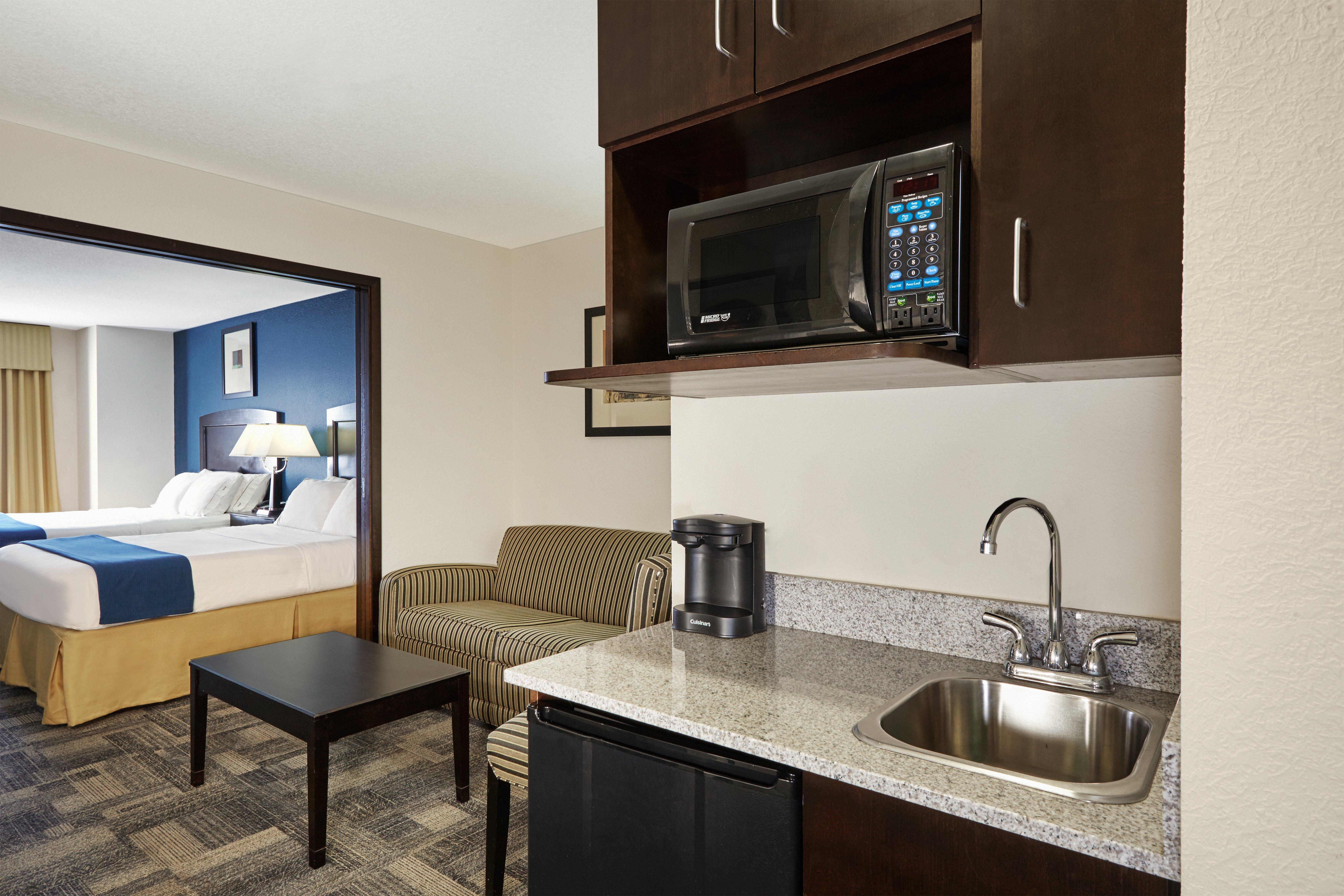 Express Pekin - Peoria Area By Ihg Pekin Heights