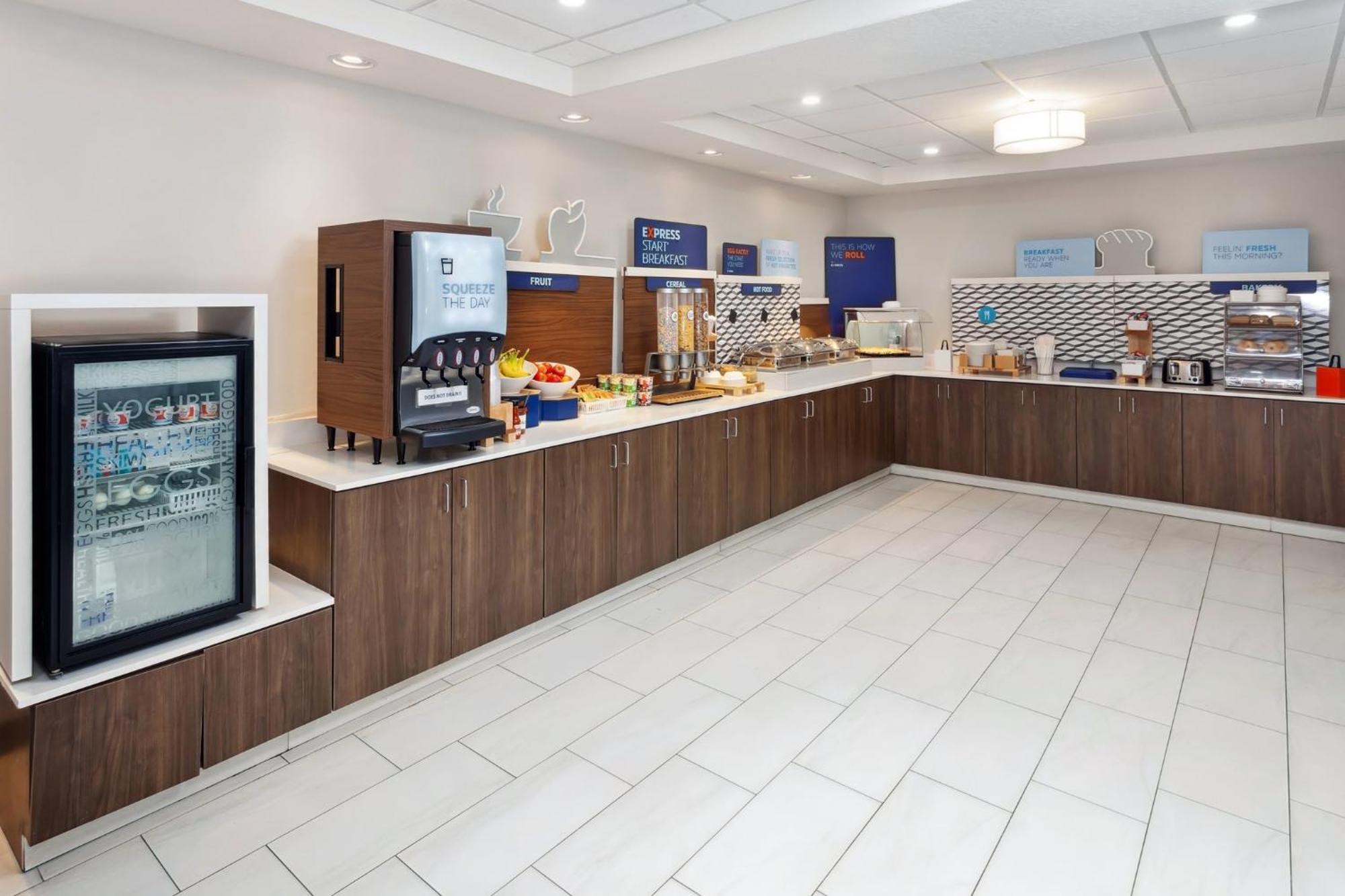 Express Pekin - Peoria Area By Ihg