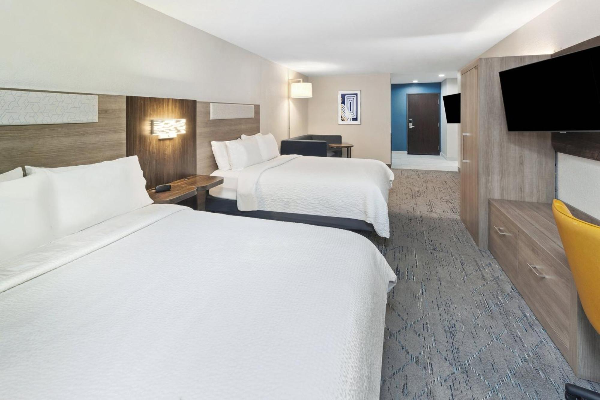 Express Pekin - Peoria Area By Ihg Hotel Pekin Heights