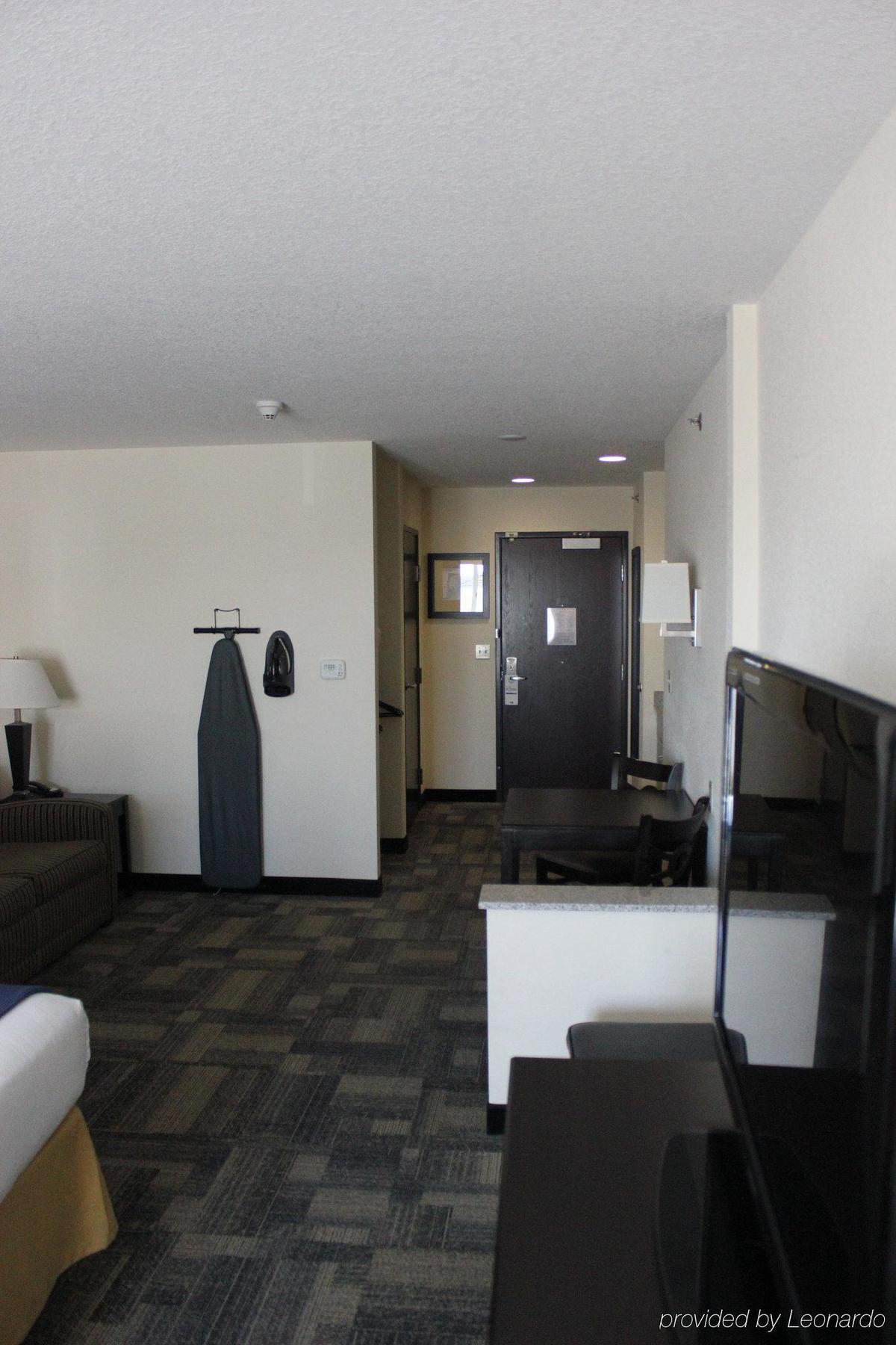 Express Pekin - Peoria Area By Ihg Pekin Heights