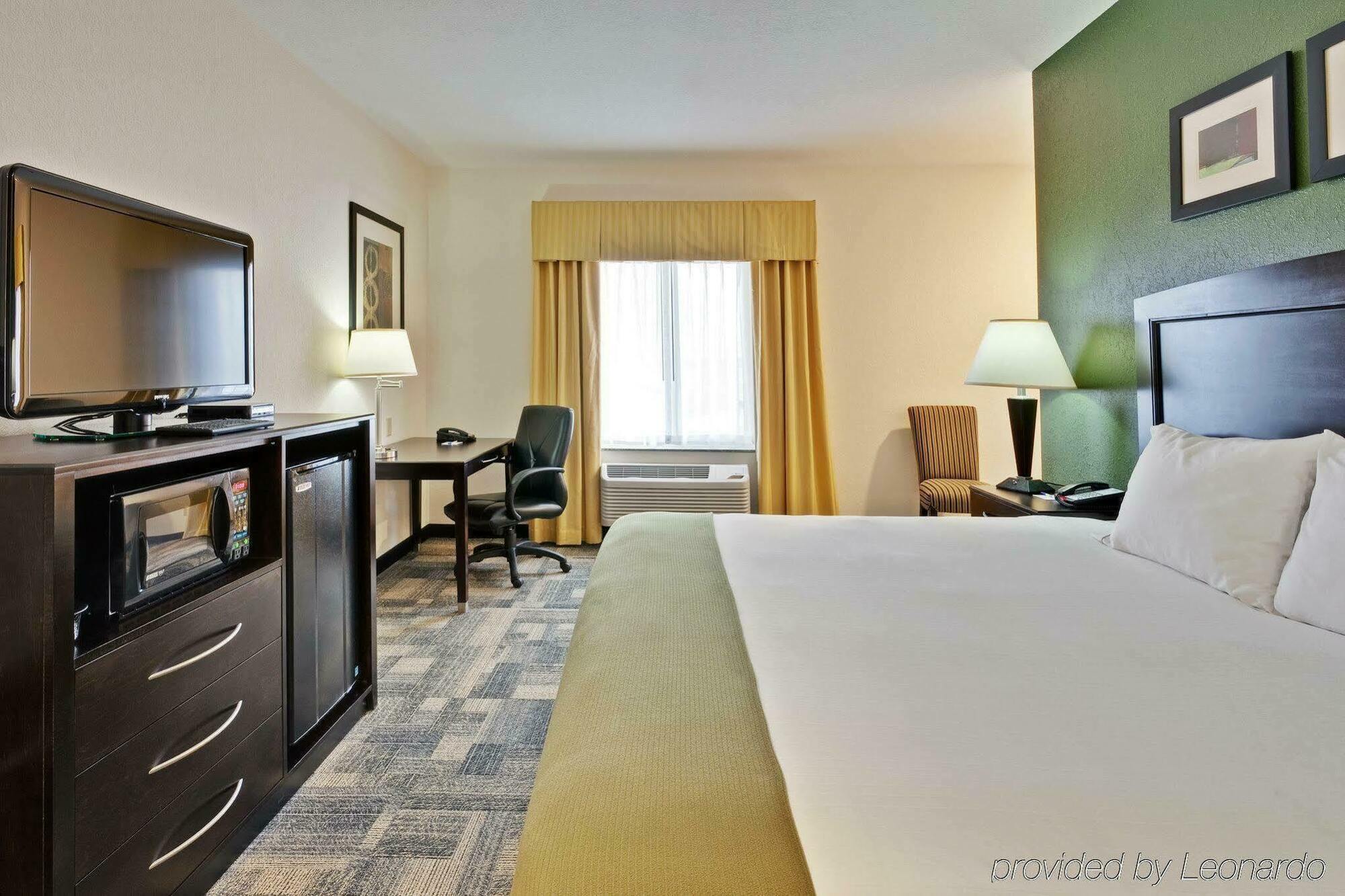 Hotel Express Pekin - Peoria Area By Ihg